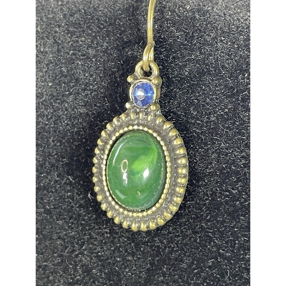 Avon NRT, Necklace & Earring Set Brass Tone, Blue Rhinestone & Green Cabochon - Picture 9 of 16